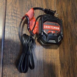 Craftsman CMCB101 20V Li-Ion Charger